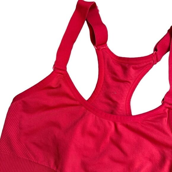 Under Armour Red Althetic Sports Bra Size Small - Picture 3 of 9
